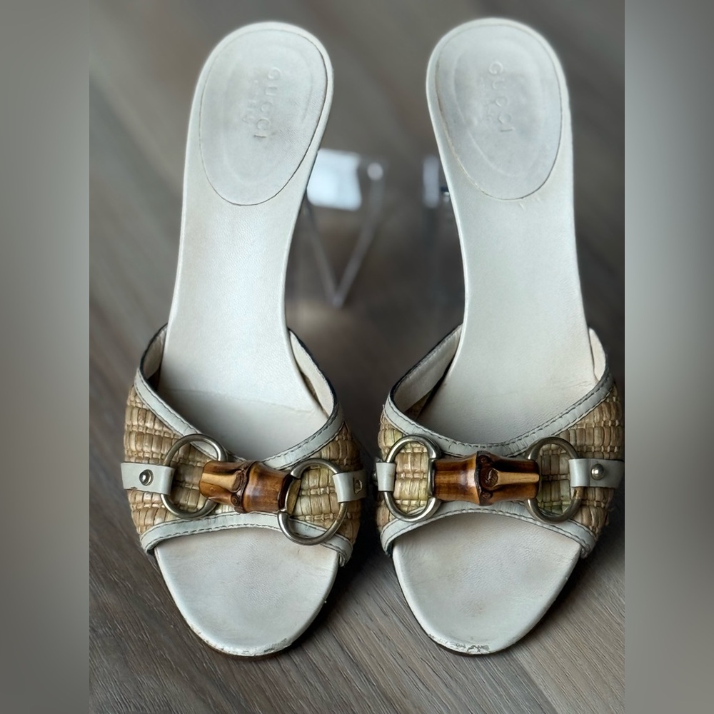 GUCCI Tan/Cream + Rafia Women's Mules in great condition